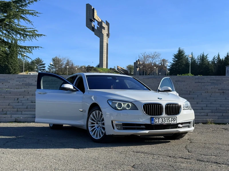 BMW 750, снимка 2 - Автомобили и джипове - 53094821