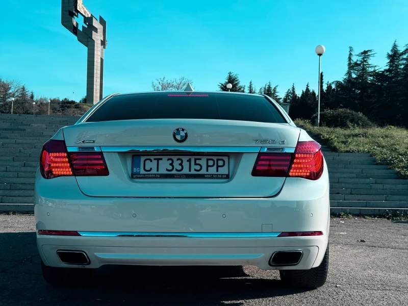BMW 750, снимка 6 - Автомобили и джипове - 52642133
