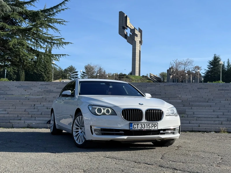 BMW 750, снимка 4 - Автомобили и джипове - 53094821