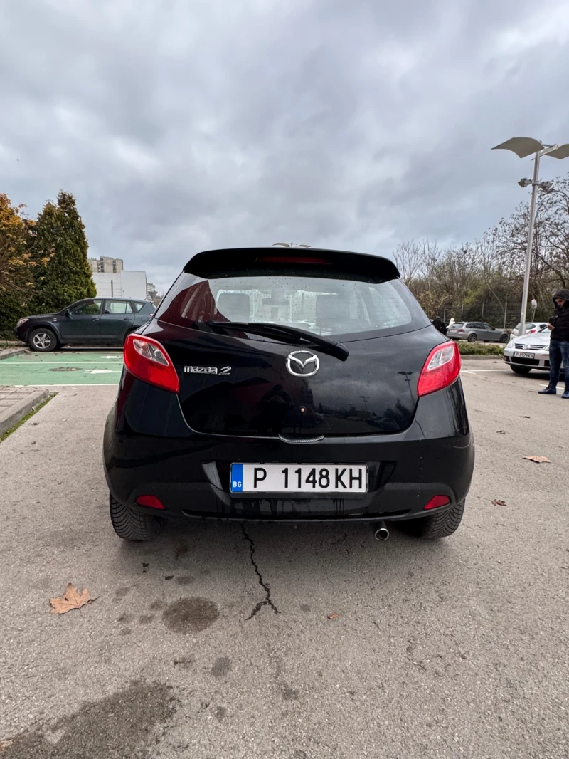 Mazda 2, снимка 2 - Автомобили и джипове - 52666378