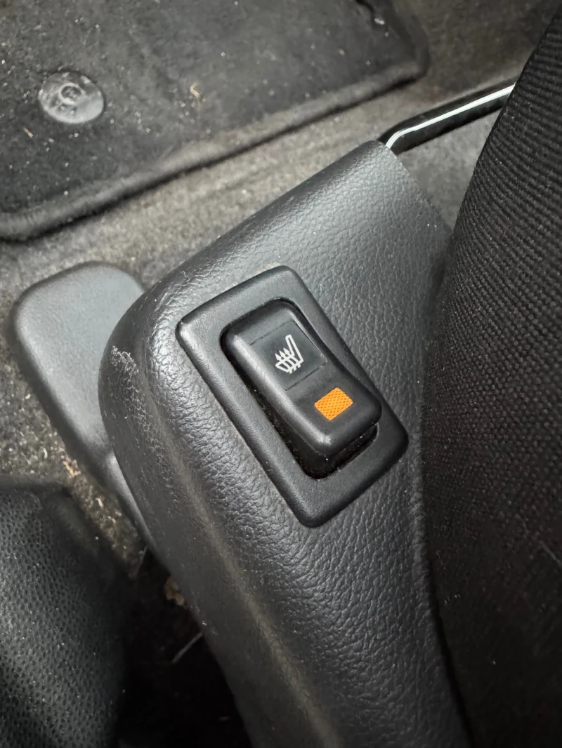 Mazda 2, снимка 9 - Автомобили и джипове - 52666378