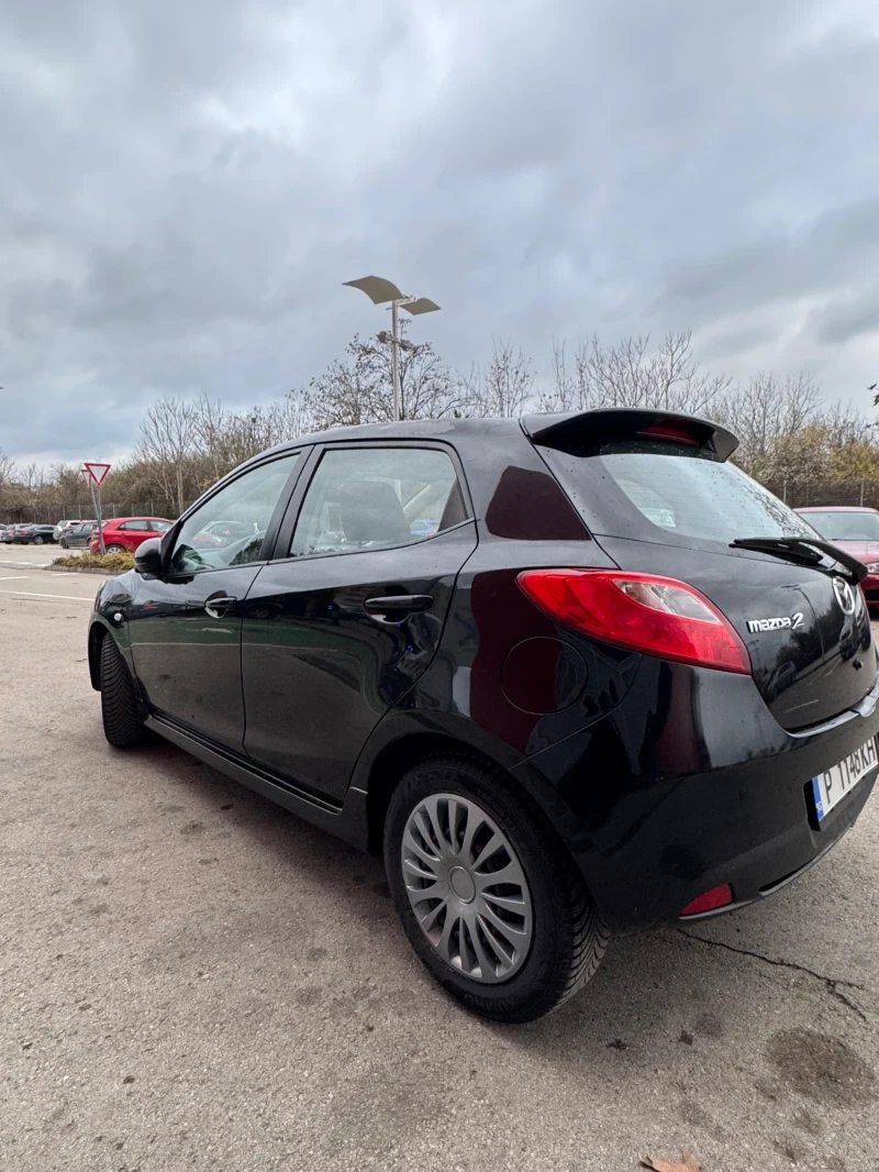 Mazda 2, снимка 4 - Автомобили и джипове - 52666378