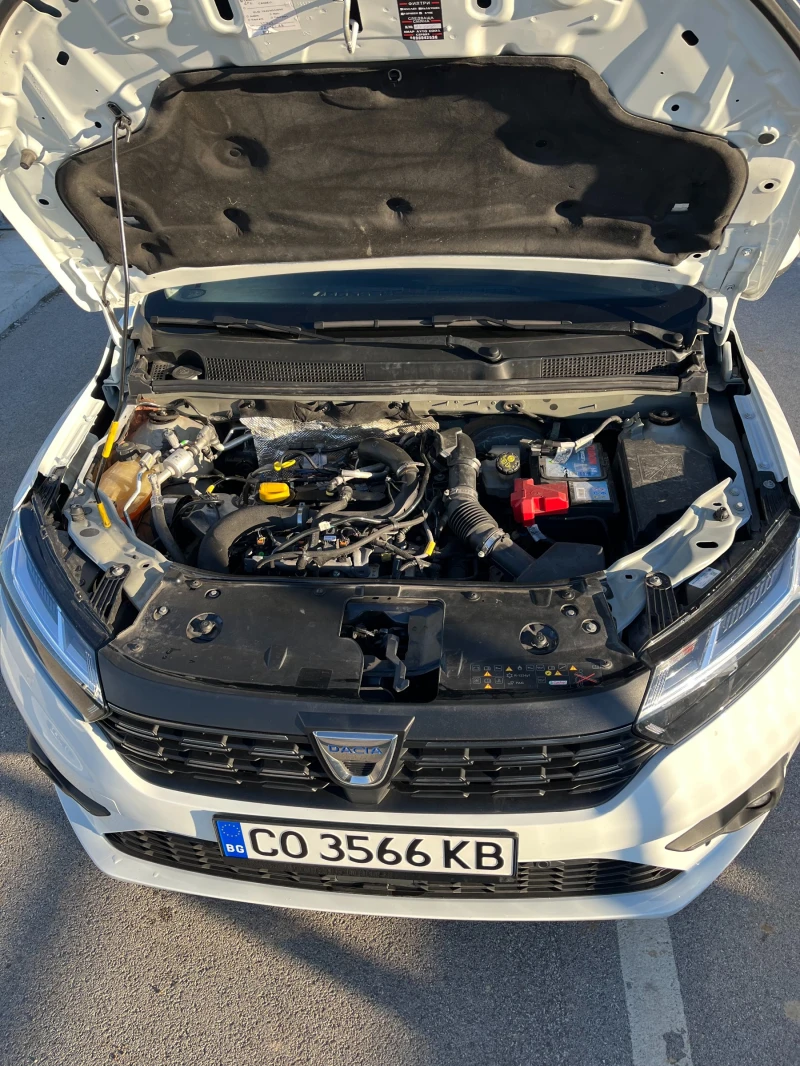 Dacia Sandero 1.0, снимка 11 - Автомобили и джипове - 52752909