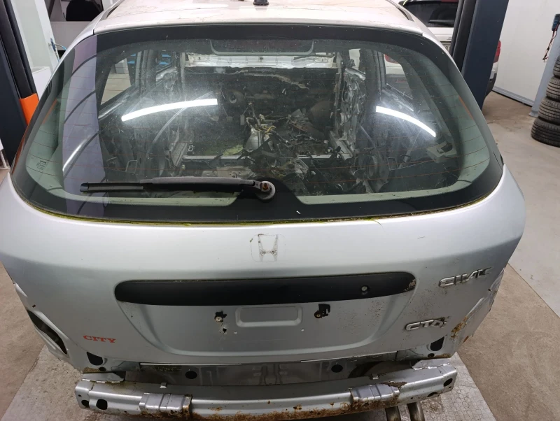 Honda Civic 1.7 CTDI 101коня, снимка 2 - Автомобили и джипове - 52944273