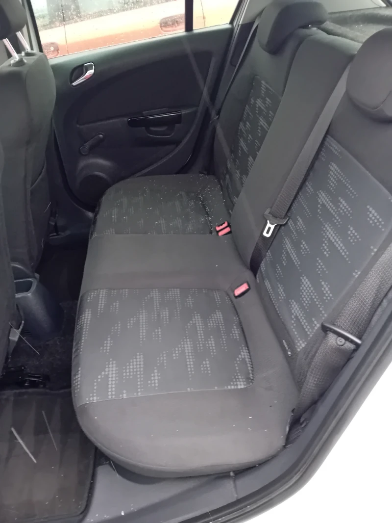 Opel Corsa Италия , снимка 15 - Автомобили и джипове - 53068684