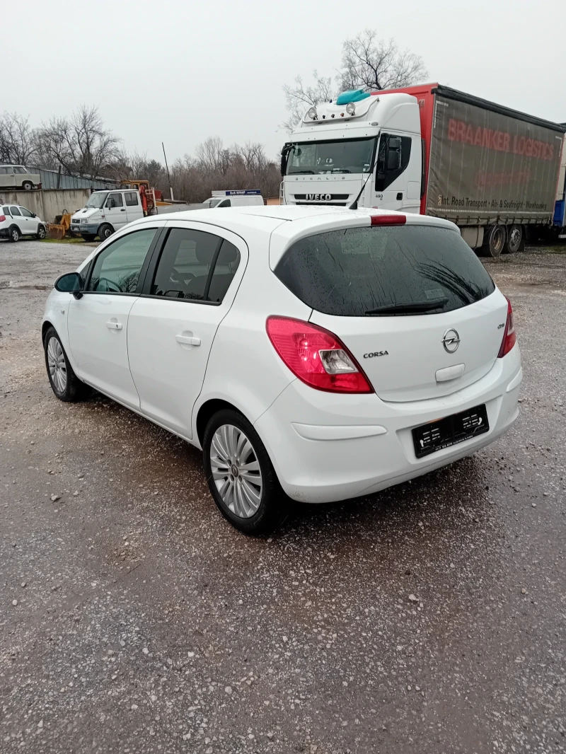 Opel Corsa Италия , снимка 8 - Автомобили и джипове - 53068684