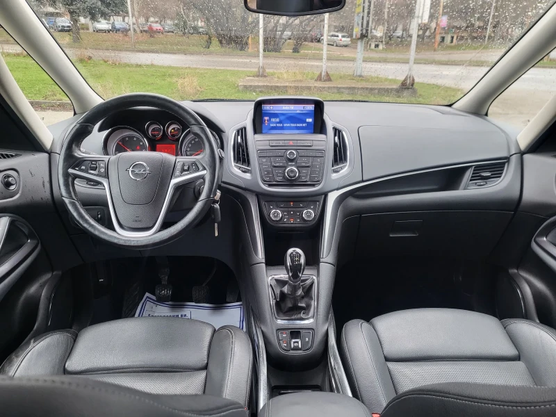 Opel Zafira 2.0 CDTI 7 Местен, снимка 13 - Автомобили и джипове - 53561950