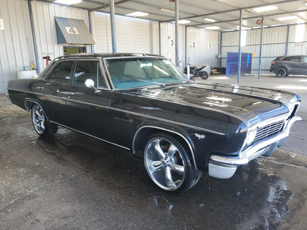 Chevrolet Impala 1966 CHEVROLET IMPALA, снимка 1