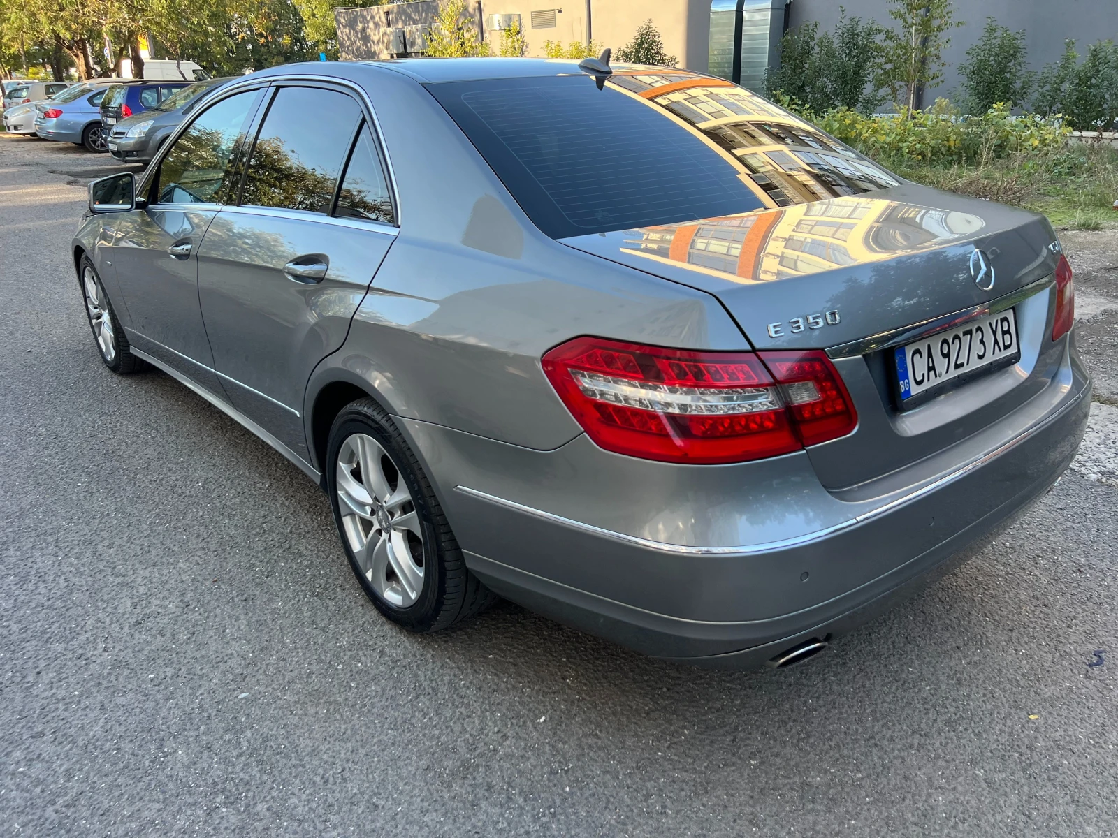 Mercedes-Benz E 350 CDI AVANTGARDE SPORT - изображение 4