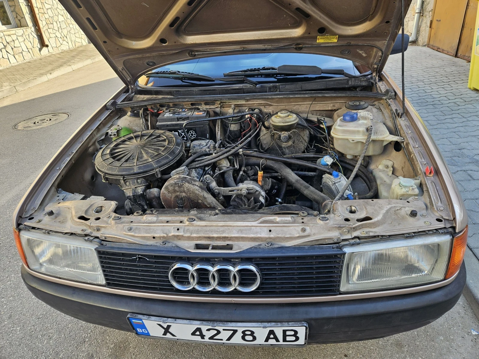 Audi 80 1.8 - изображение 10