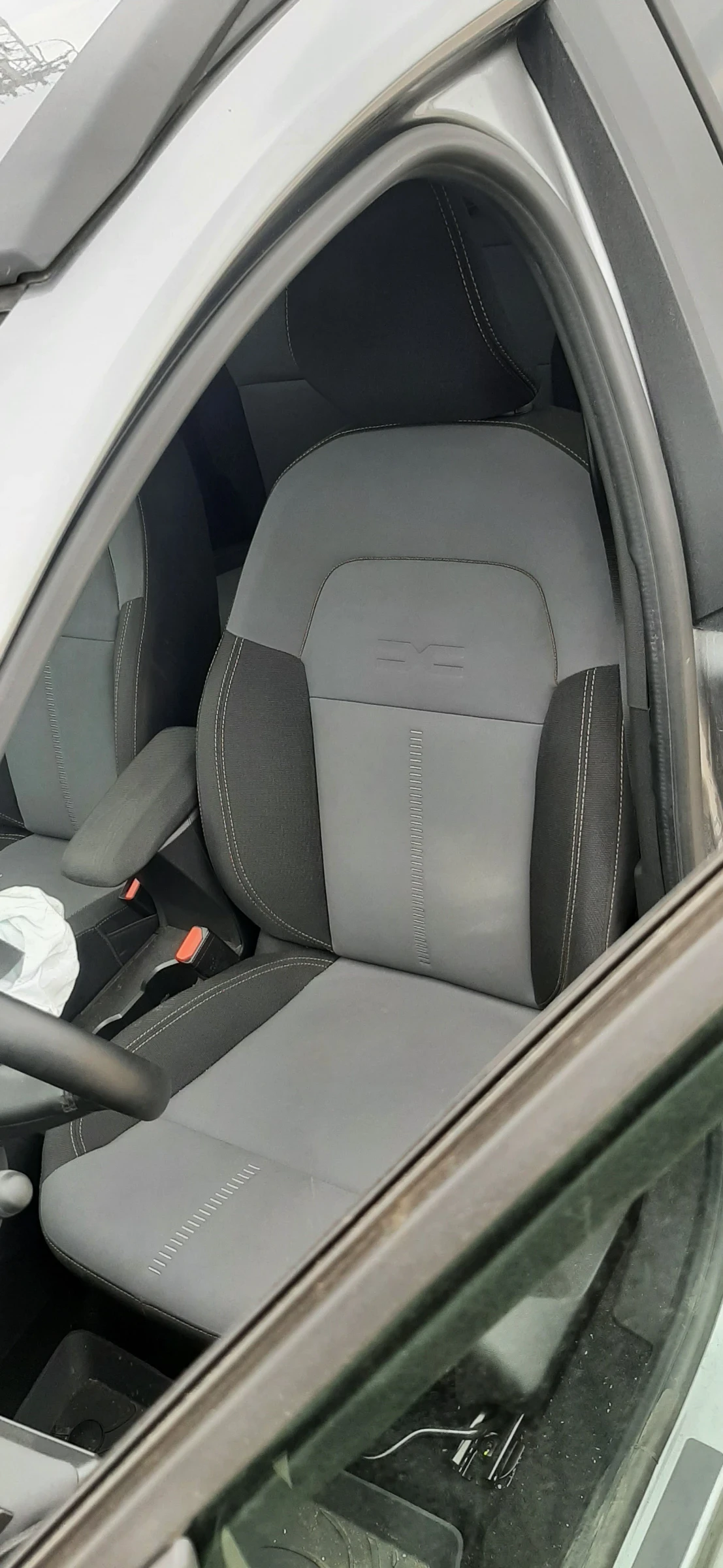 Dacia Jogger 1.0i - изображение 5
