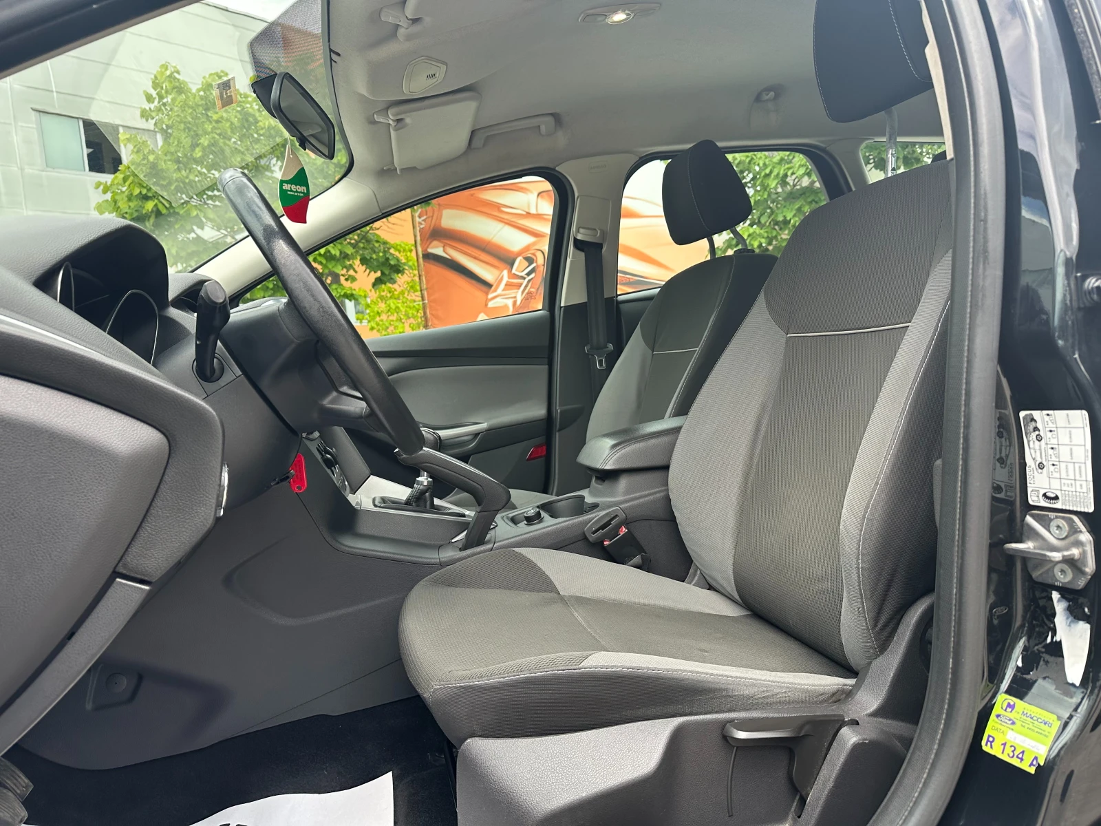 Ford Focus 1.6d 116 к.с. - изображение 8