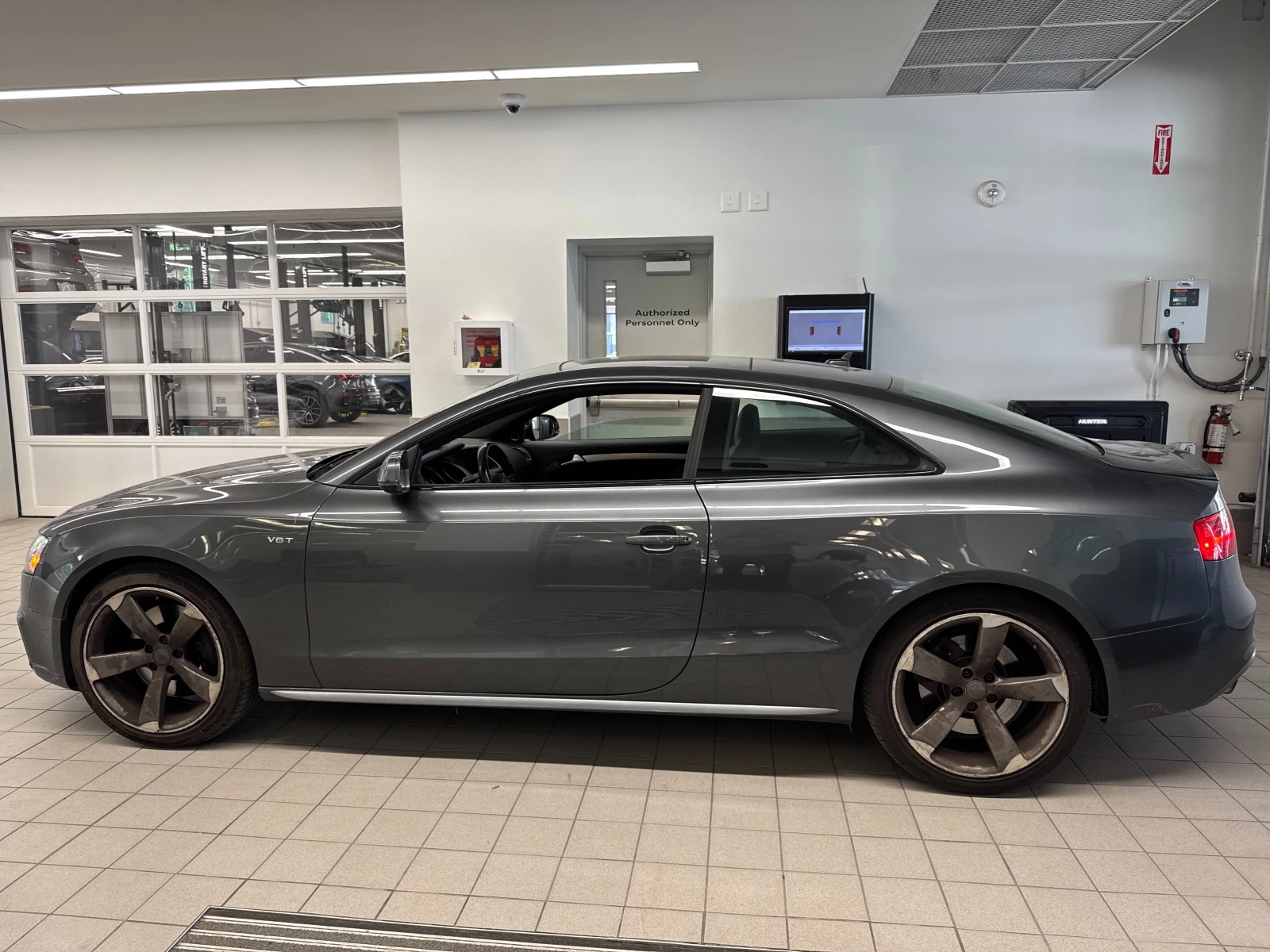 Audi S5 TECHNIK * КАНАДА * АВТО КРЕДИТ - изображение 3