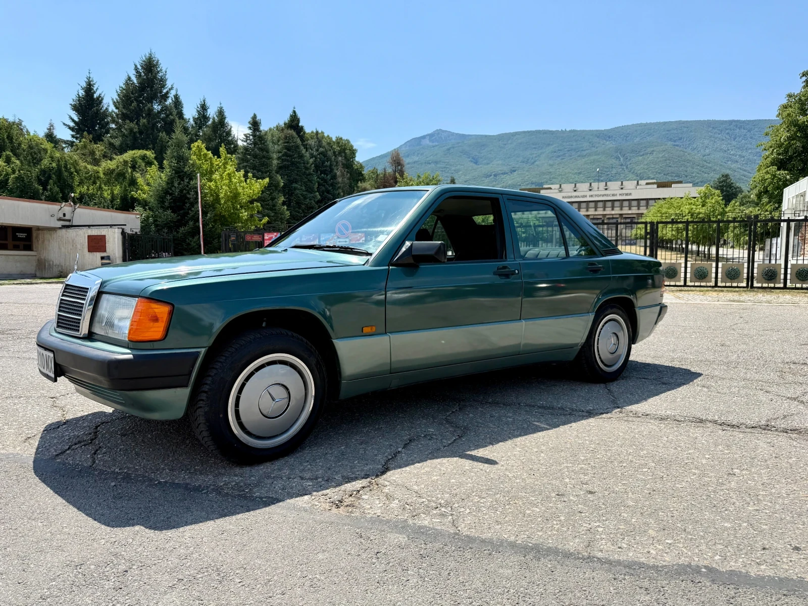 Mercedes-Benz 190 1.8 170000 км! Климатик. - изображение 6