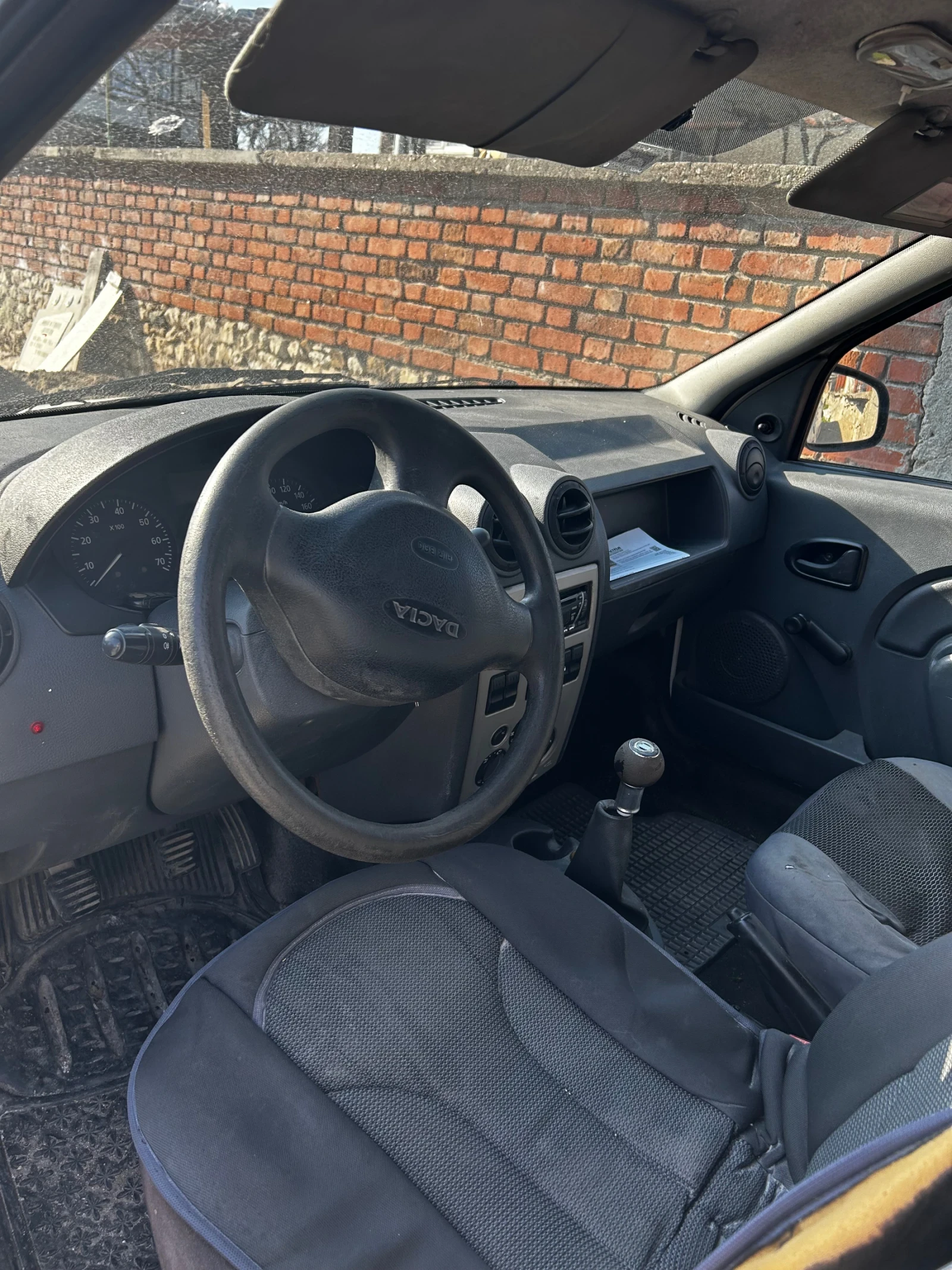 Dacia Logan, снимка 2 - Автомобили и джипове - 53847524