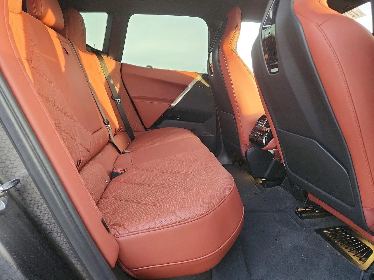 BMW iX XDRIVE50 | Mobile.bg � ����������� 10