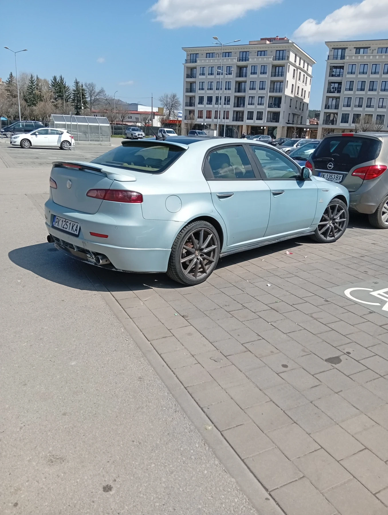 Alfa Romeo 159 няма