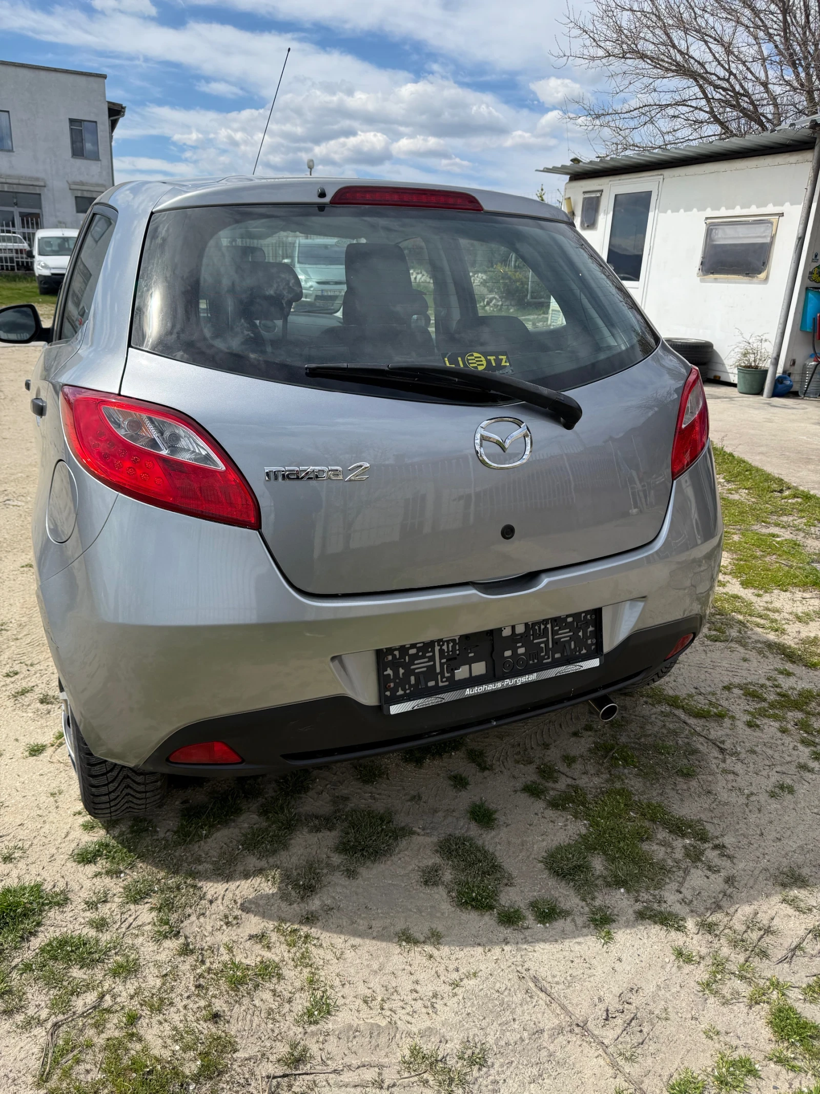 Mazda 2 1.3 ������ 90 ���. �� | Mobile.bg � ����������� 8