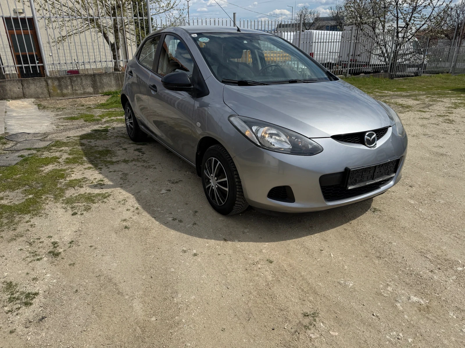 Mazda 2 1.3 ������ 90 ���. �� | Mobile.bg � ����������� 4