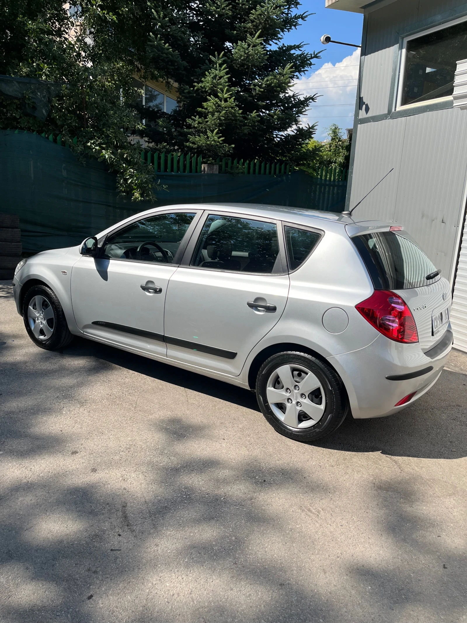 Kia Ceed, снимка 13 - Автомобили и джипове - 54333968