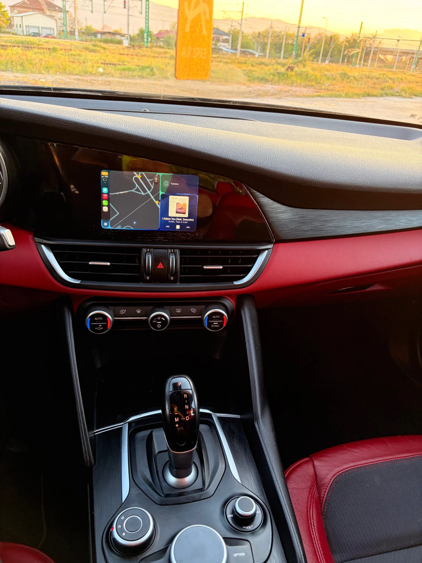 Alfa Romeo Giulia 2.2 JTD 180, снимка 12 - Автомобили и джипове - 54417075