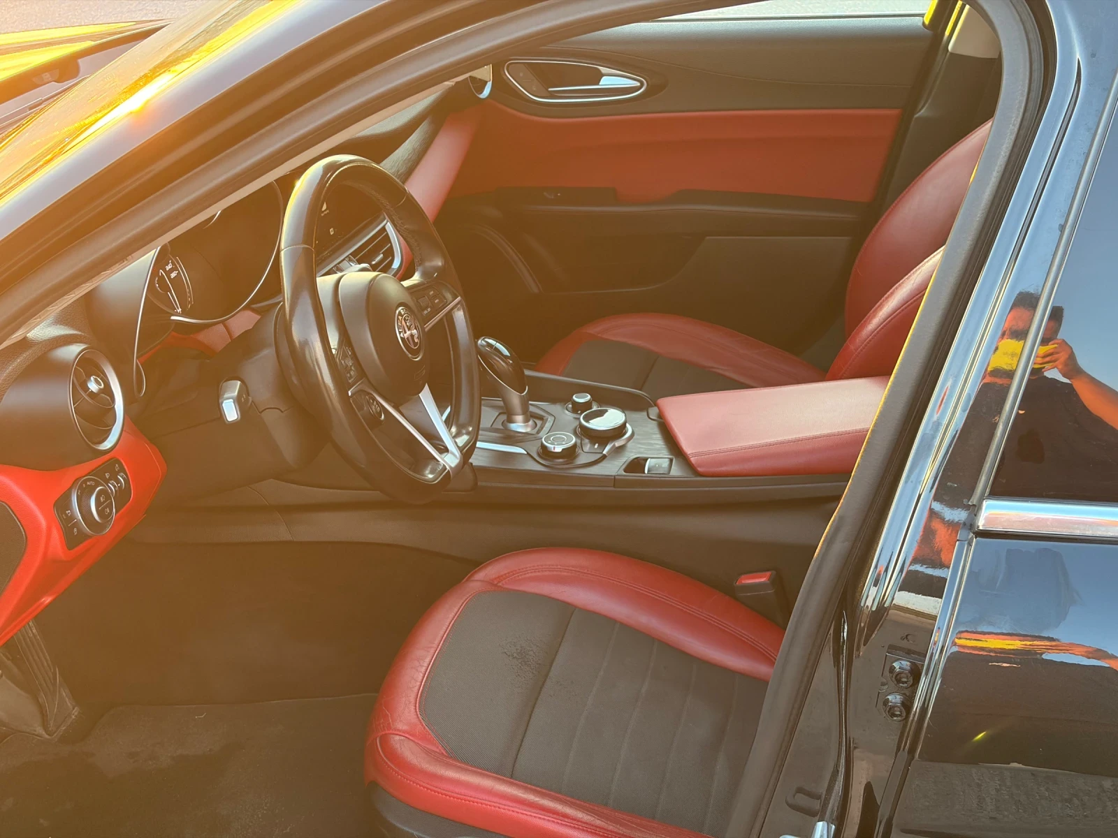 Alfa Romeo Giulia 2.2 JTD 180, снимка 14 - Автомобили и джипове - 54417075