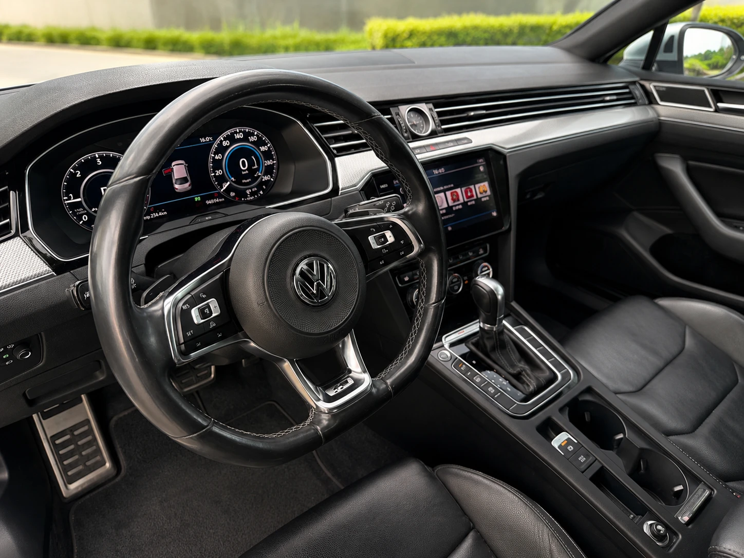 VW Arteon 4MOTION * R LINE * MASSAGE * 360 CAMERA * ������� | Mobile.bg � ����������� 7