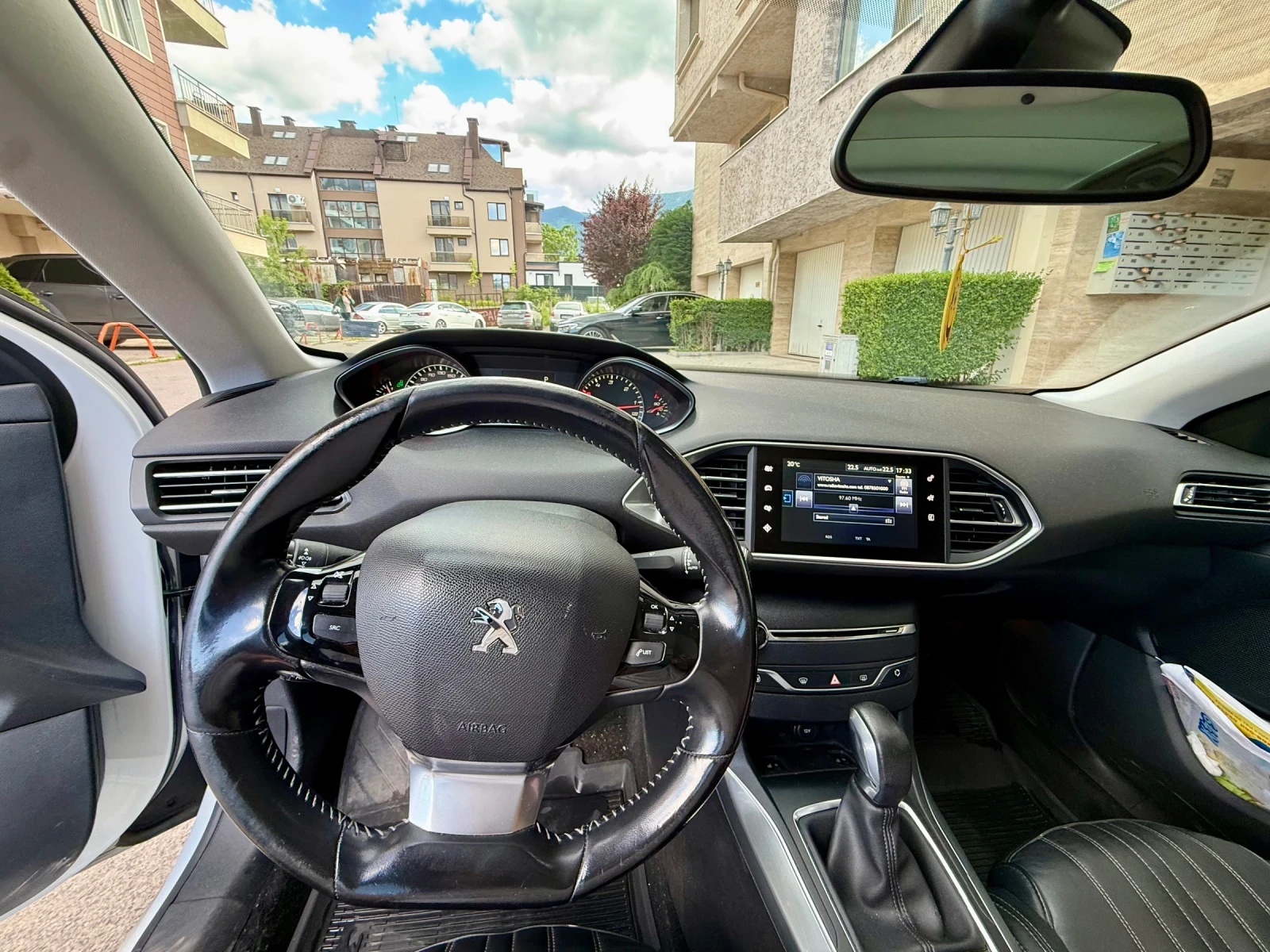 Peugeot 308 SW, снимка 8 - Автомобили и джипове - 54728936