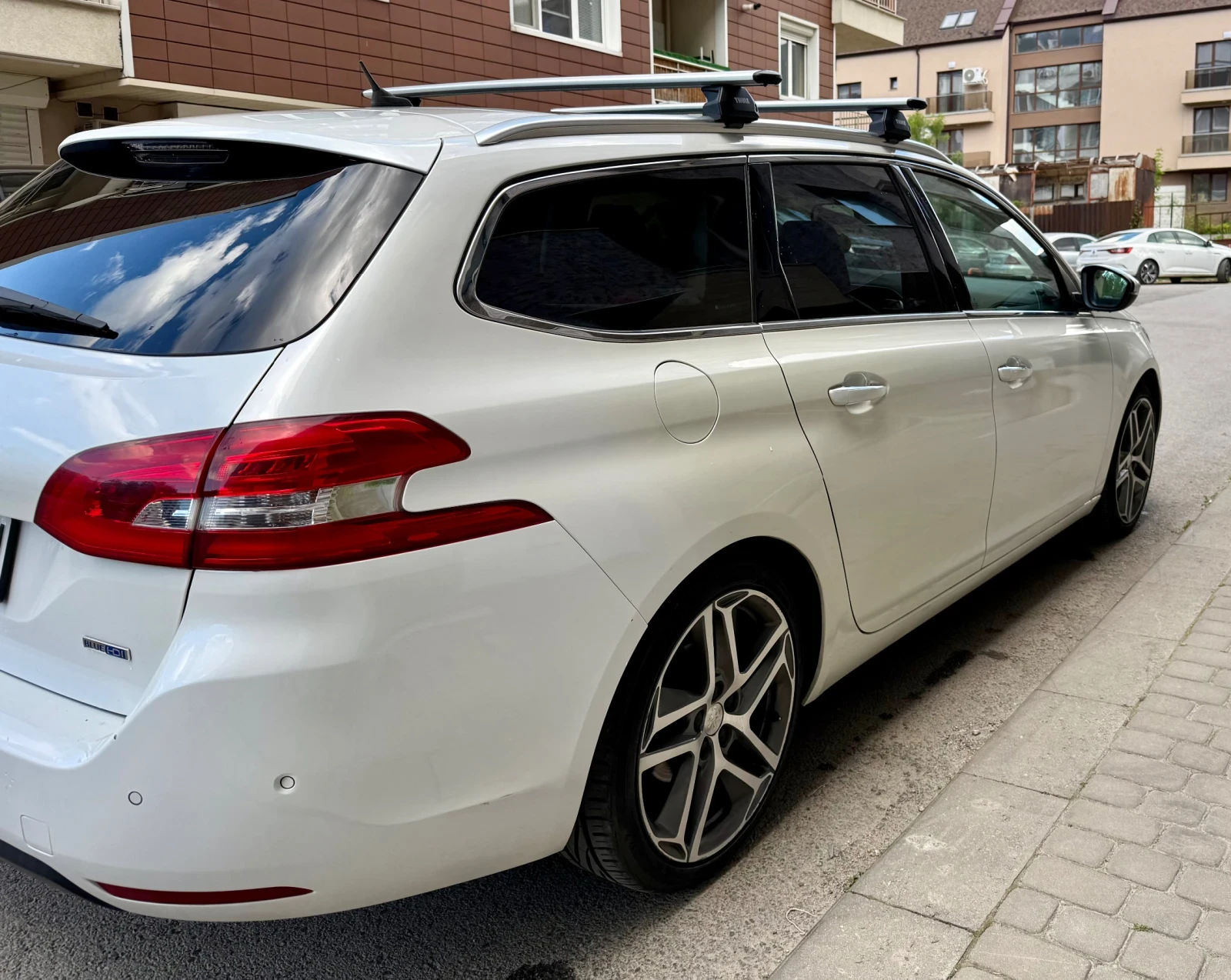 Peugeot 308 SW, снимка 5 - Автомобили и джипове - 54728936