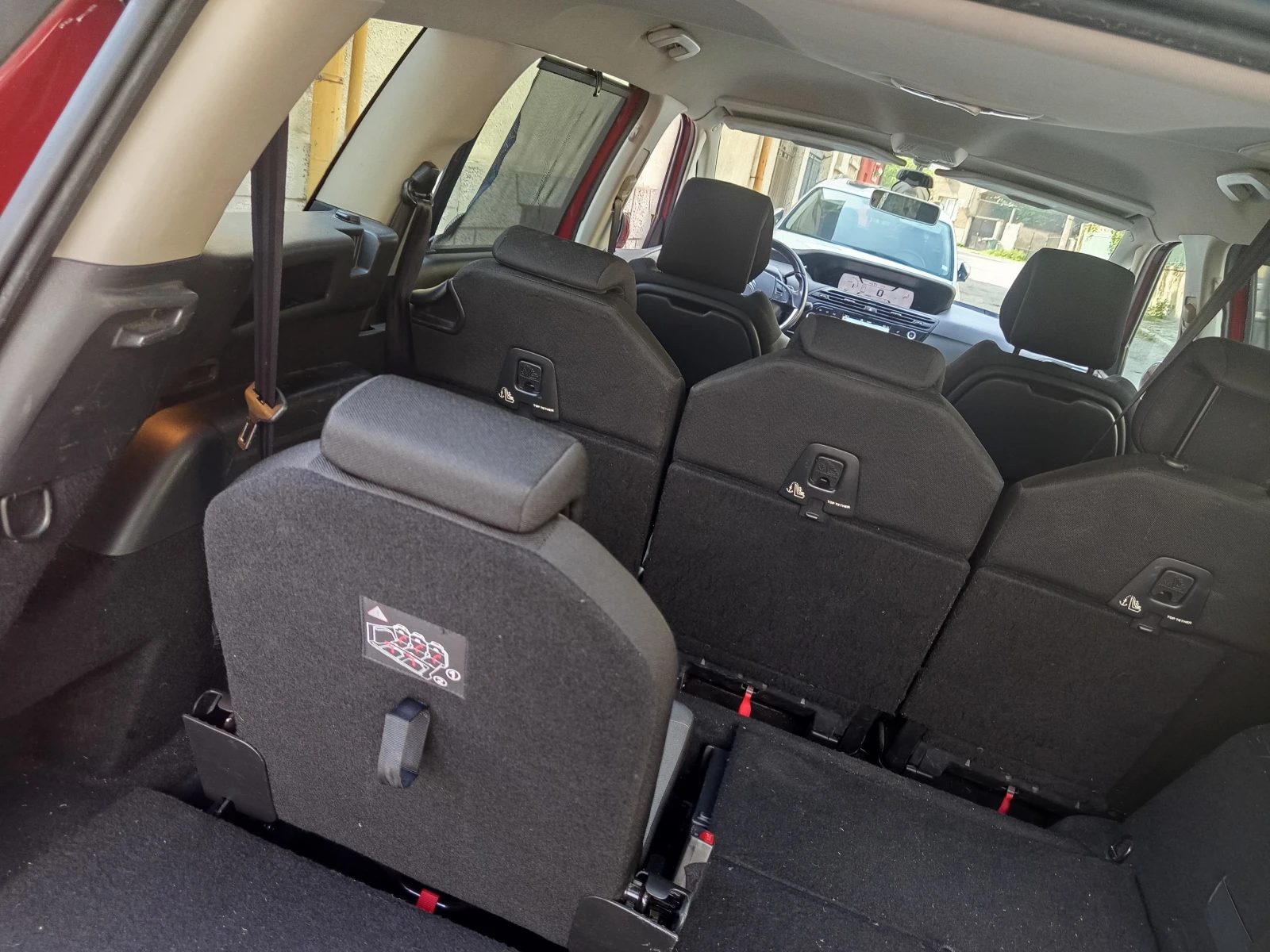 Citroen C4 Picasso, снимка 11 - Автомобили и джипове - 54794189