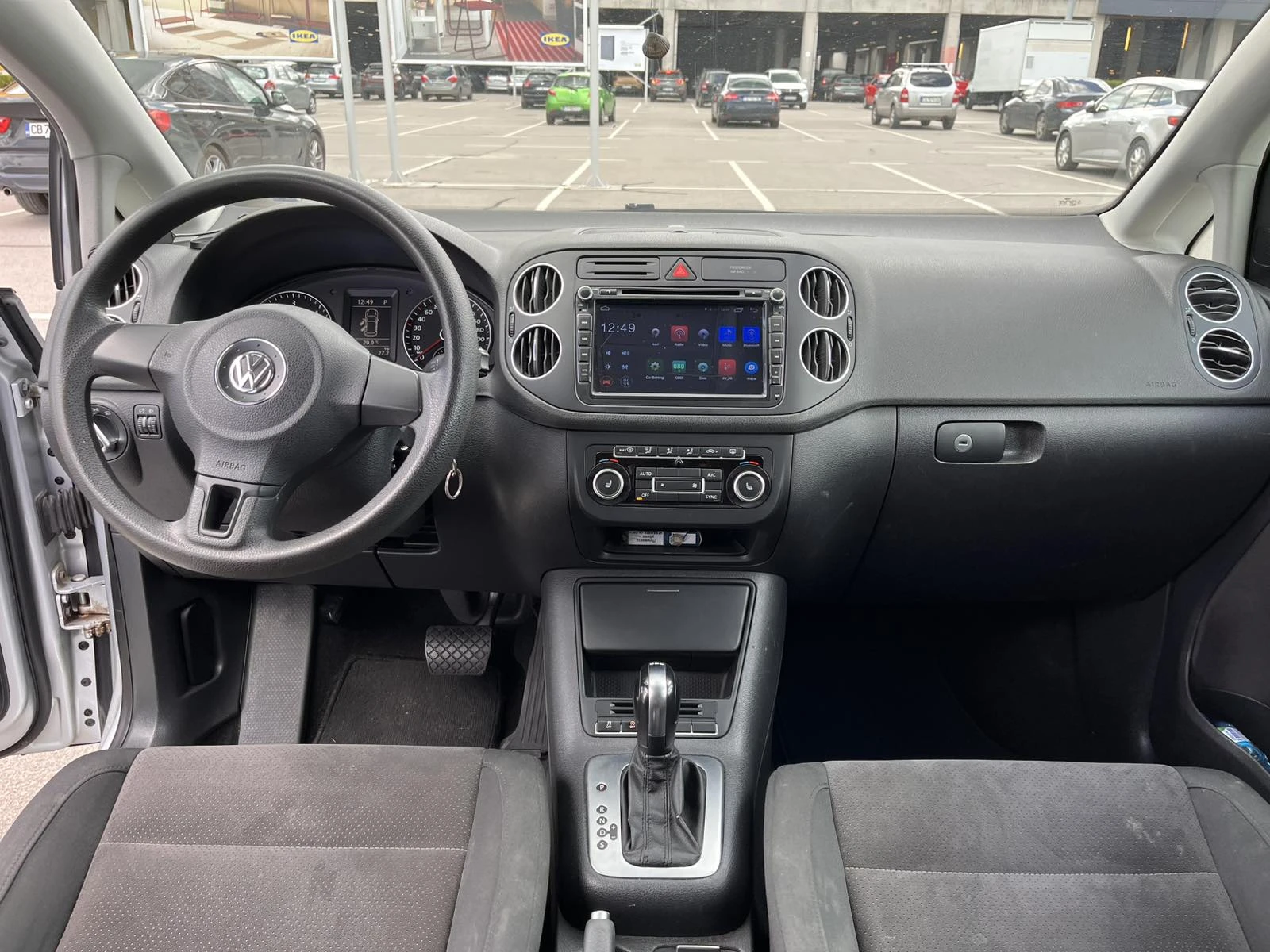 VW Golf Plus 1.6 TDI DSG, снимка 9 - Автомобили и джипове - 55076036