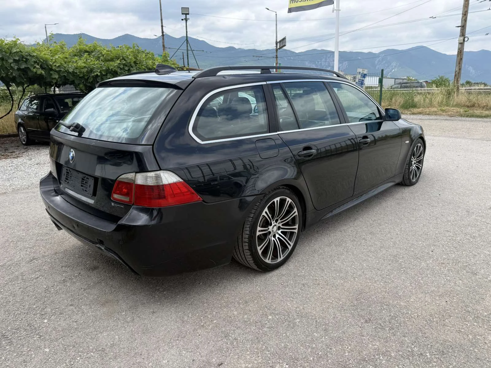 BMW 525 2.5D M-PACKET ПАНОРАМАКОЖА NAVI, снимка 6 - Автомобили и джипове - 55123014