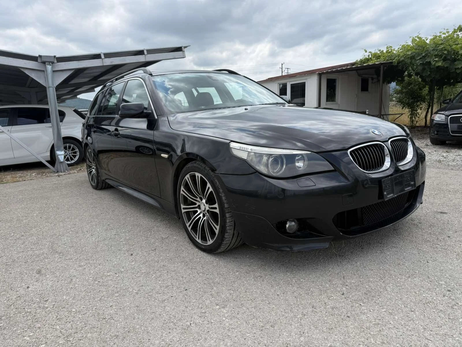 BMW 525 2.5D M-PACKET ПАНОРАМАКОЖА NAVI, снимка 4 - Автомобили и джипове - 55123014