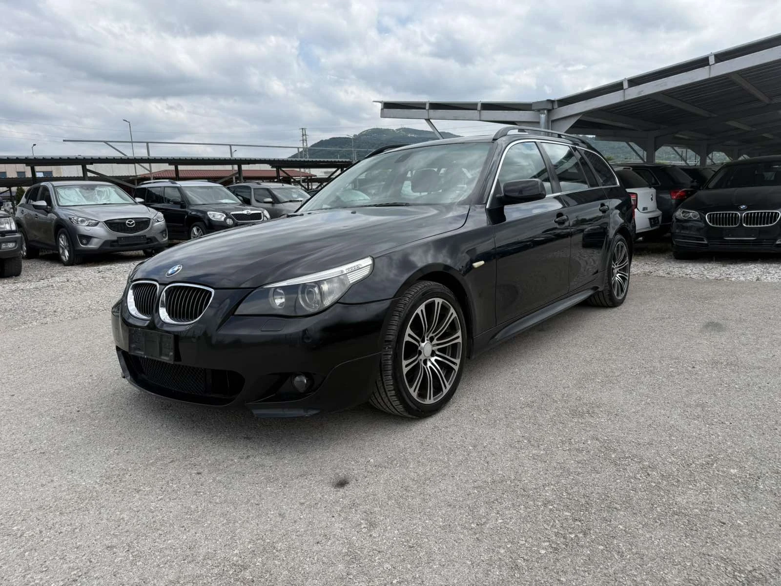 BMW 525 2.5D M-PACKET ПАНОРАМАКОЖА NAVI, снимка 2 - Автомобили и джипове - 55123014