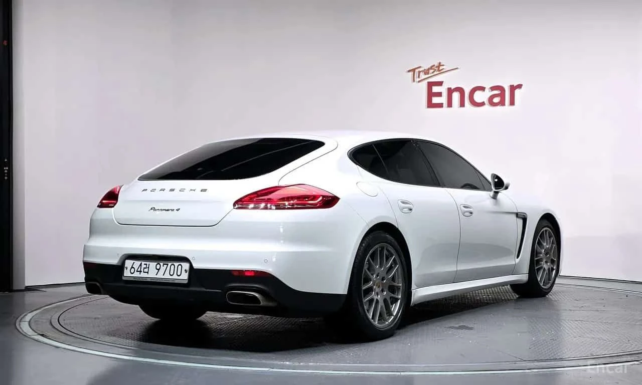 Porsche Panamera | АВТОКРЕДИТ БЕЗ ПЪРВОНАЧАЛНА ВНОСКА | , снимка 2 - Автомобили и джипове - 55558975