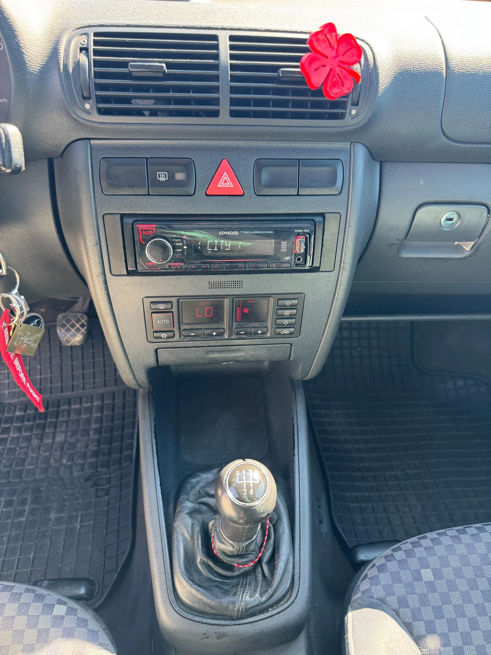 Audi A3 1.9 TDI, снимка 11 - Автомобили и джипове - 55961249