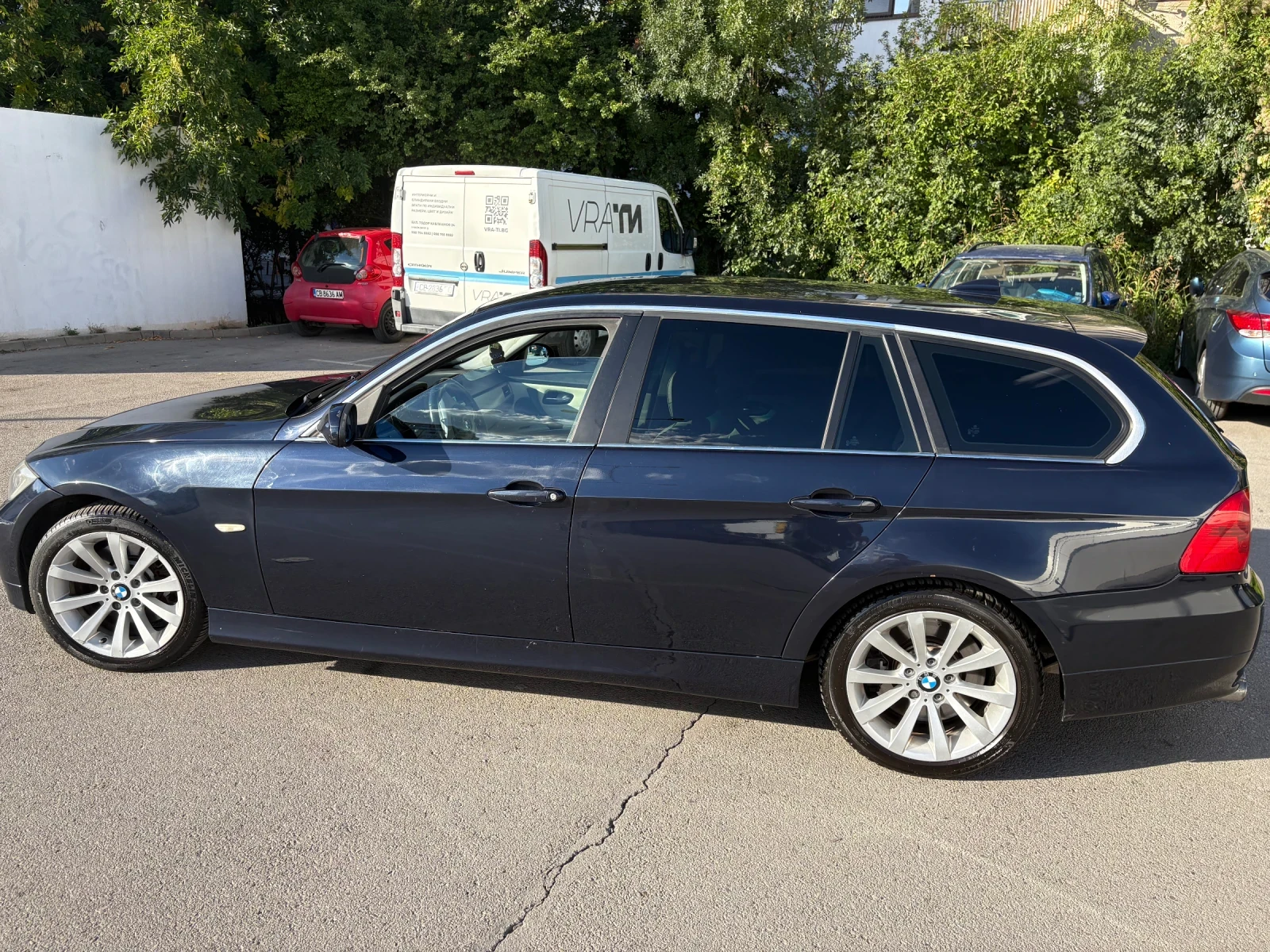 BMW 330 Xi, снимка 4 - Автомобили и джипове - 55998932