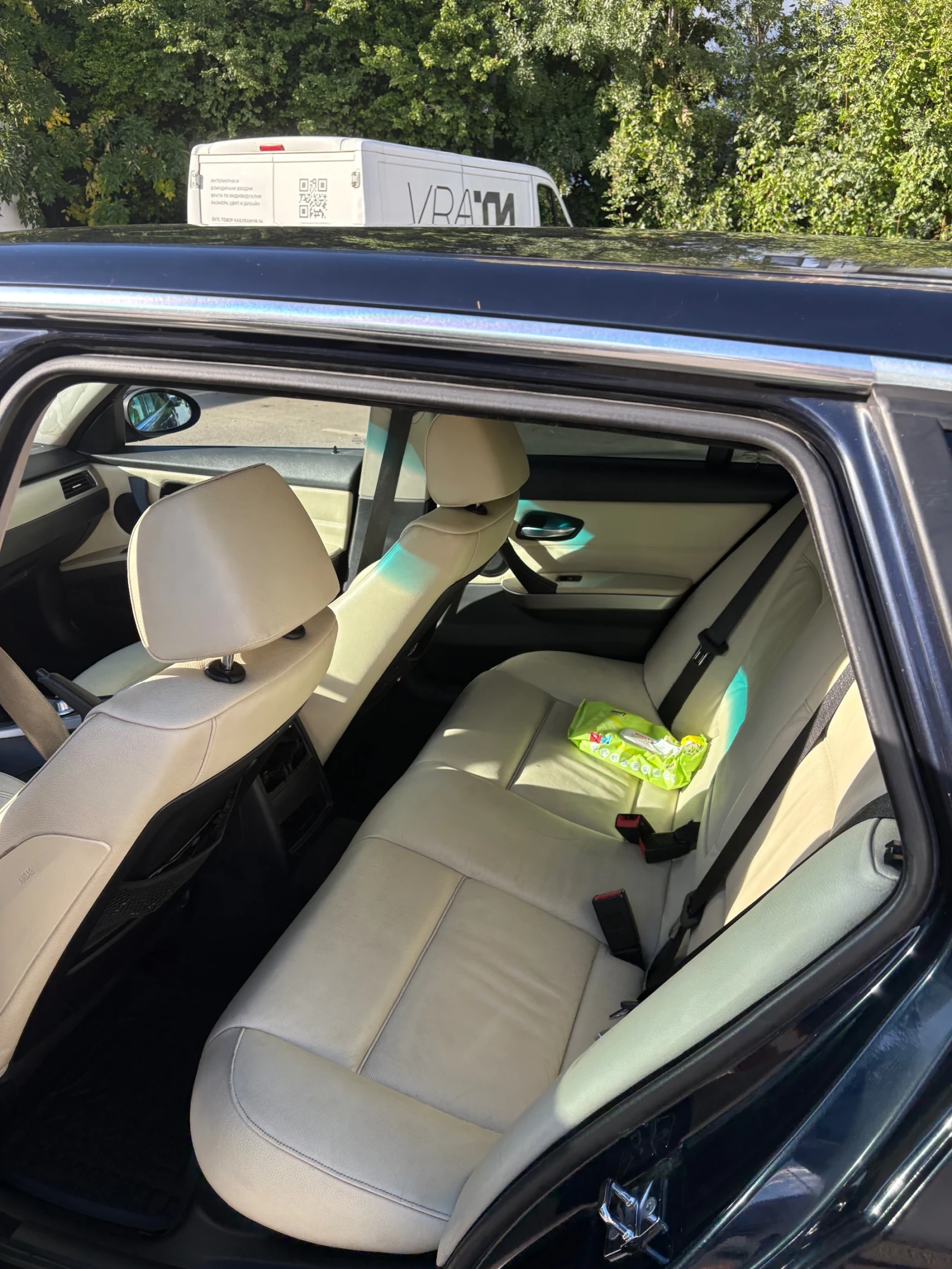 BMW 330 Xi, снимка 7 - Автомобили и джипове - 55998932
