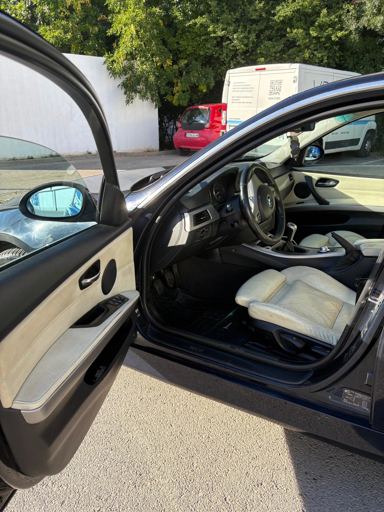 BMW 330 Xi, снимка 5 - Автомобили и джипове - 55998932
