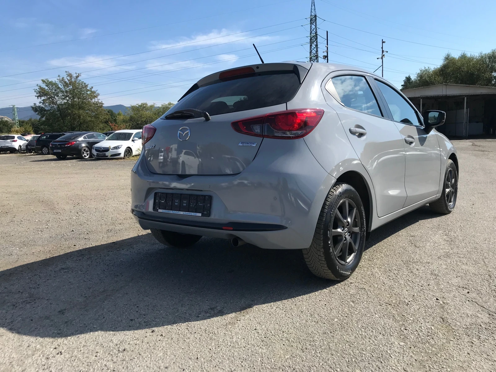 Mazda 2 1.5I AVTOMAT , снимка 2 - Автомобили и джипове - 56201546