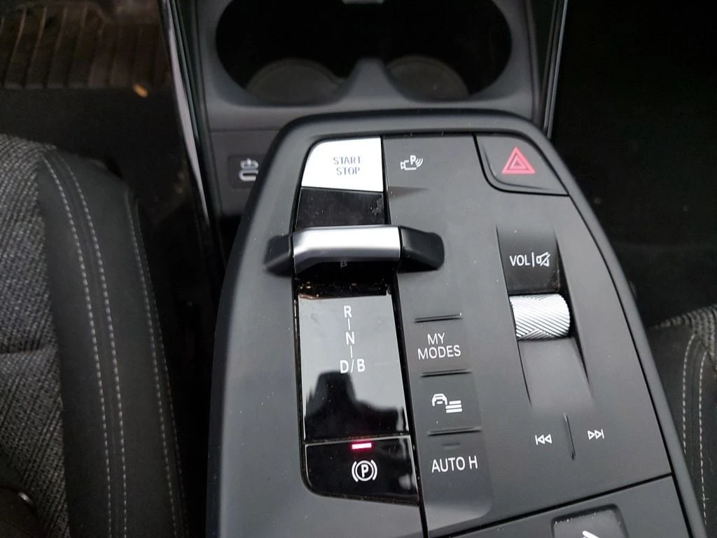 BMW iX1 eDrive20 LED Navi 100% SoH | Mobile.bg � ����������� 12