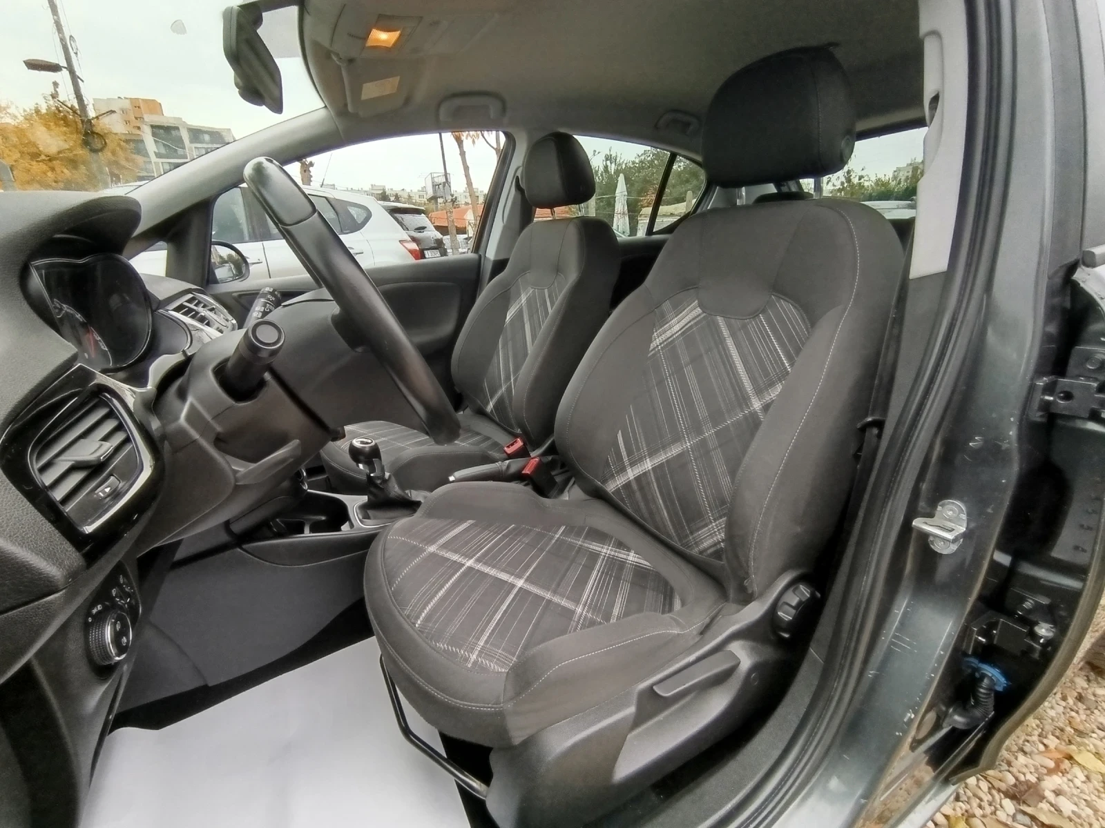 Opel Corsa  BENZIN, снимка 11 - Автомобили и джипове - 56516218