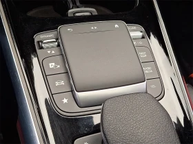 Mercedes-Benz GLB 35 AMG* 4matic* CARFAX* АвтоКредит* (ЦЕНА ДО БГ) - 26499 € / 51827.54 лв. - 93197463 15