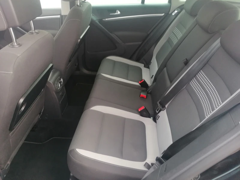 VW Tiguan Life, снимка 11 - Автомобили и джипове - 47331154