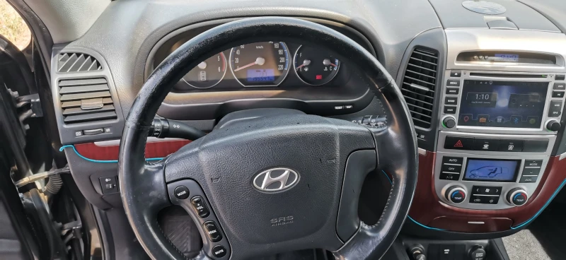 Hyundai Santa fe 2.2- 150 к.с.4х4, снимка 8 - Автомобили и джипове - 52544642