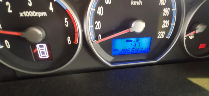 Hyundai Santa fe 2.2- 150 к.с.4х4, снимка 10 - Автомобили и джипове - 52544642