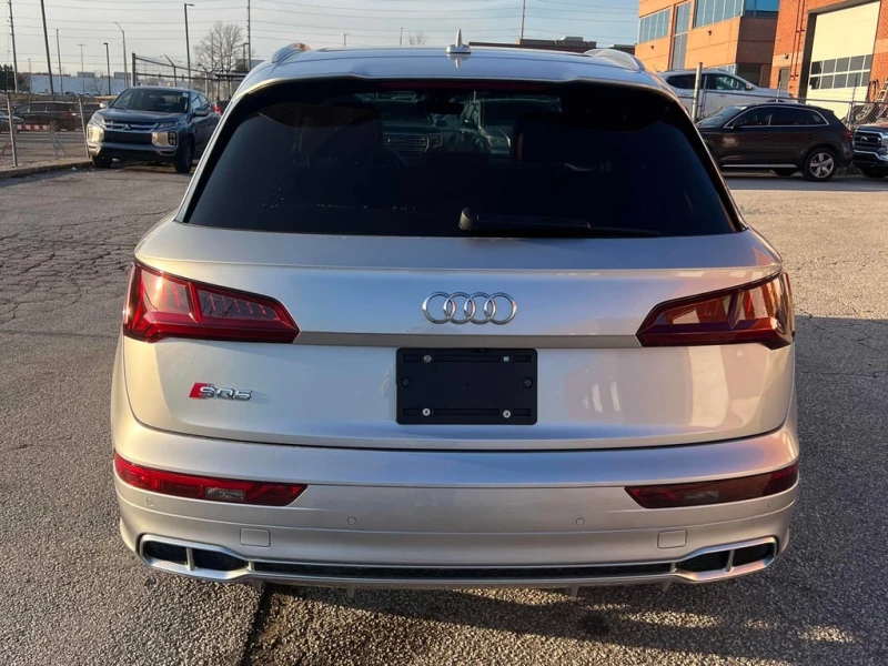 Audi SQ5 * Technik * CARFAX * БЕЗ ПЪРВОНАЧАЛНА ВНОСКА, снимка 4 - Автомобили и джипове - 52744822