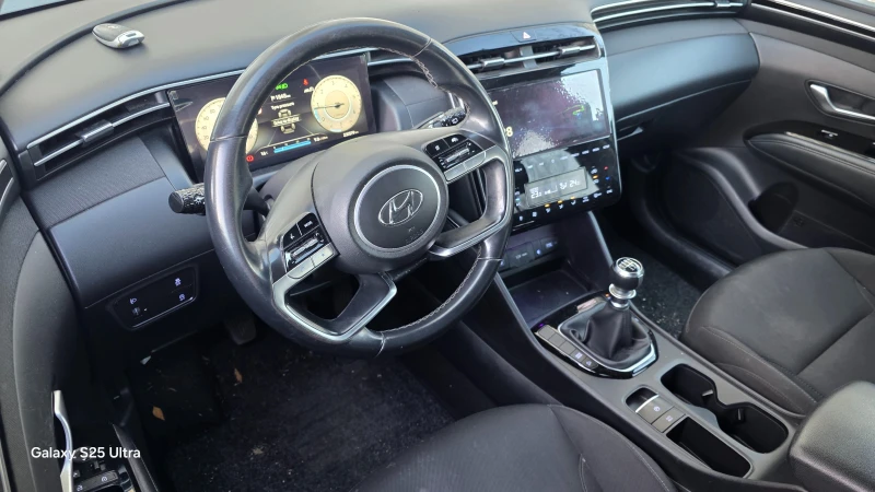 Hyundai Tucson 1.6d, снимка 3 - Автомобили и джипове - 53049158