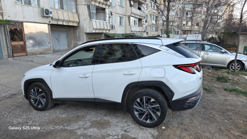 Hyundai Tucson 1.6d, снимка 4 - Автомобили и джипове - 53049158