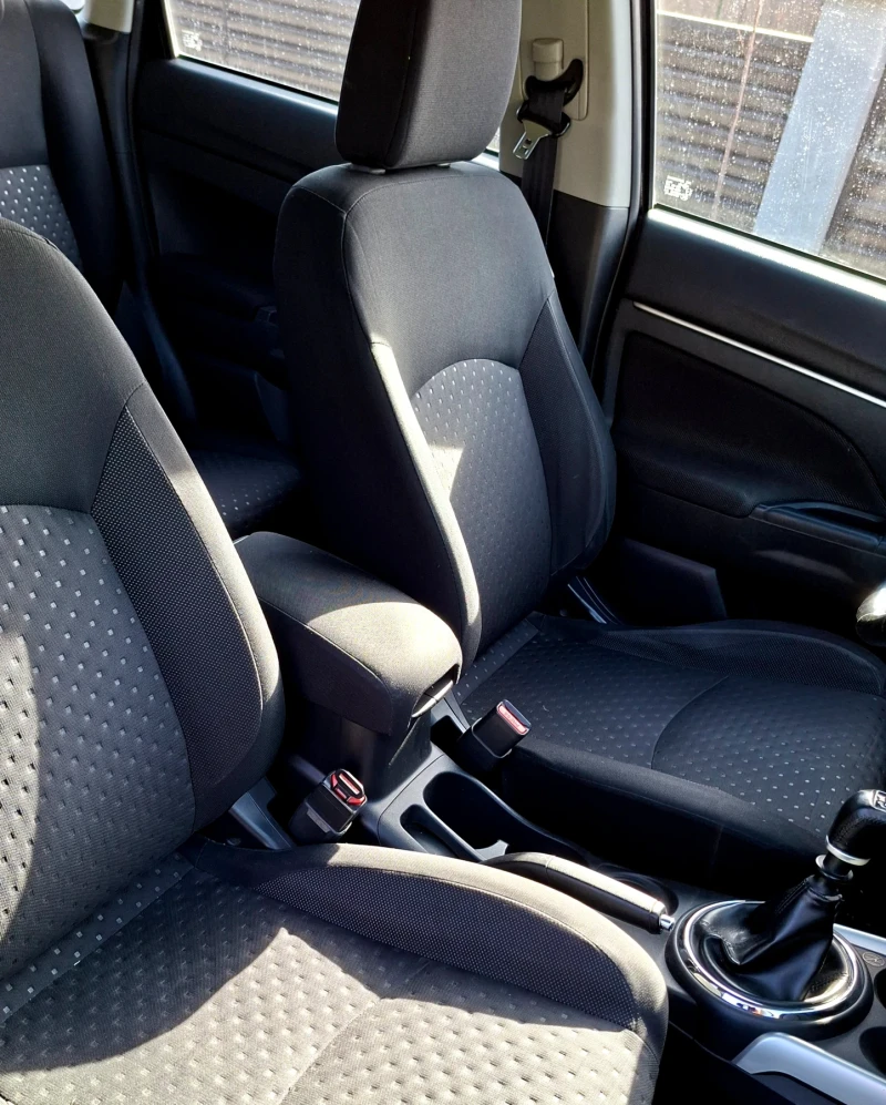 Mitsubishi ASX, снимка 10 - Автомобили и джипове - 53120447